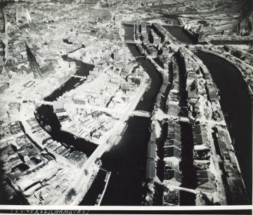 12 May 45 Hamburg