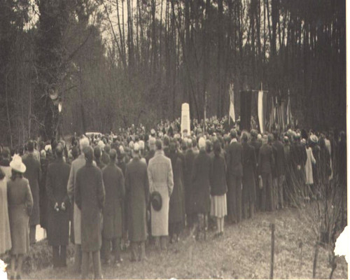 31Dec47 Dedication Photo 2 