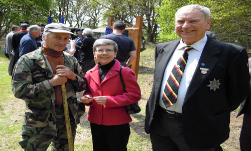 Roger Howard, Annette Tison, John Gilbert2